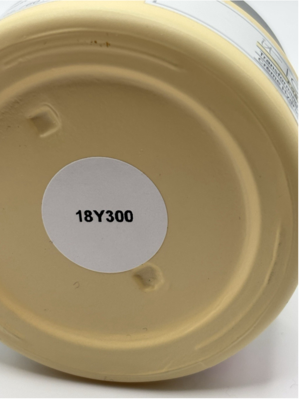 IT Cosmetics Confidence in a Cream - 2oz - Picture 8 of 8